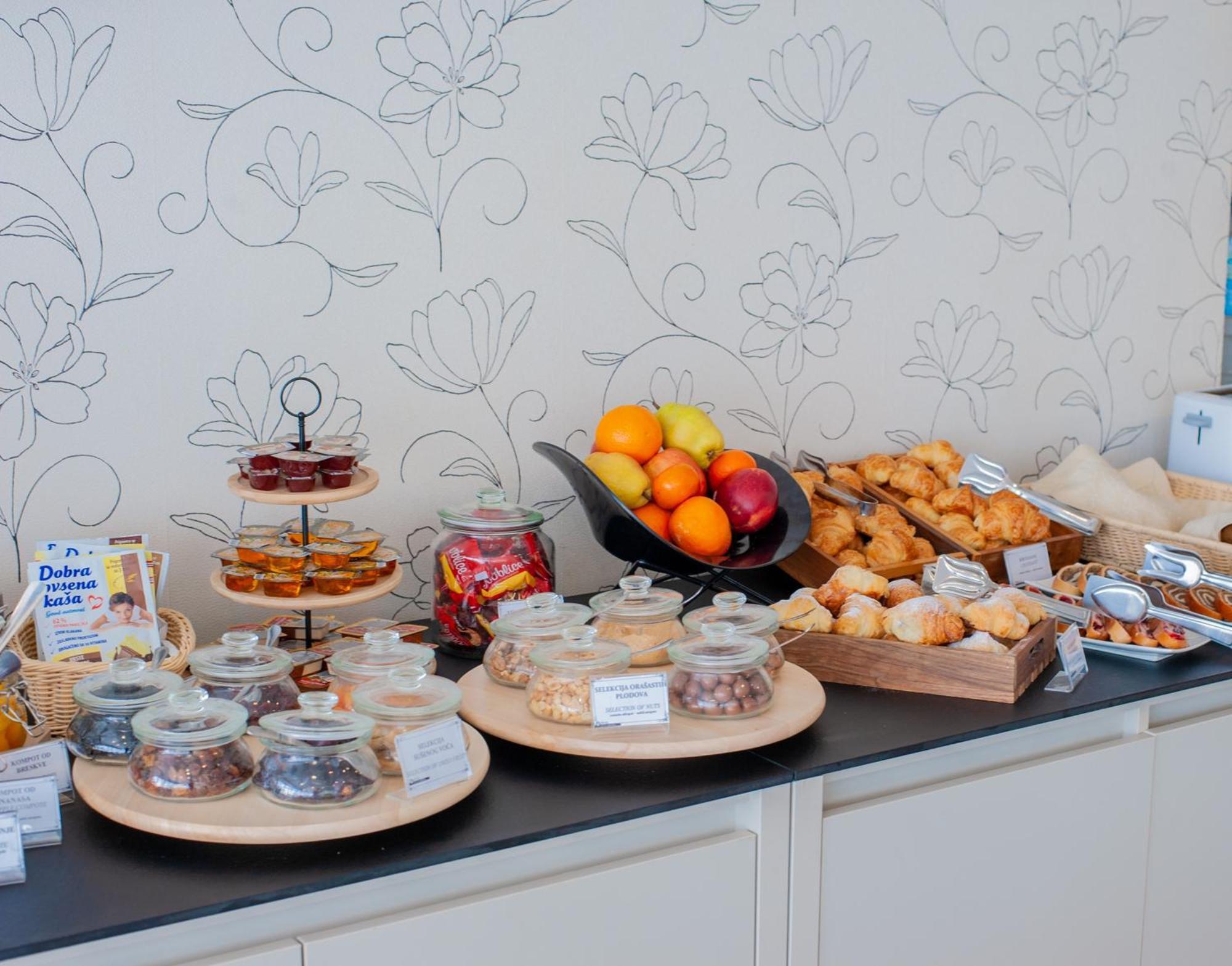 Garni Hotel Centar Novi Sad Eksteriør billede